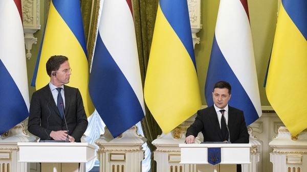 «Обуза для Евросоюза»: как Зеленский продолжает добиваться членства Украины в ЕС