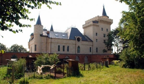 Замок на замке: где теперь будут жить Пугачева и Галкин?