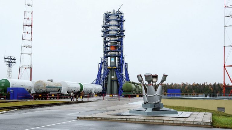 Ракета «Союз-2.1» с военным спутником стартовала с космодрома Плесецк